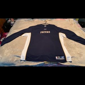 Long sleeve Indiana Pacers shirt